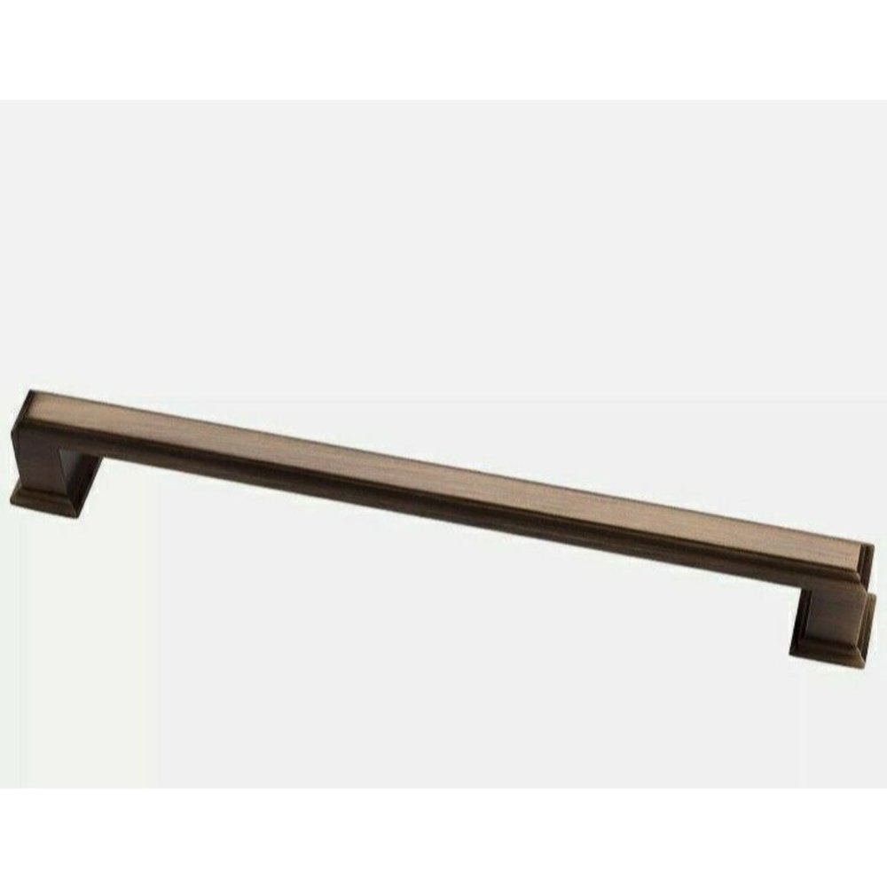 Sapphire Octa Series Cabinet Handle Flat-Faced w/Beveling Medium Antique Brass 1